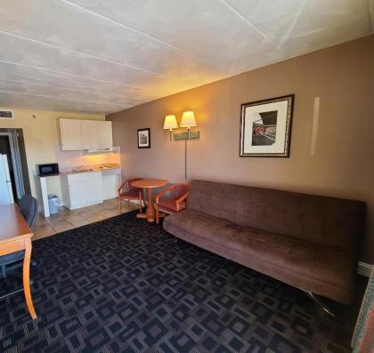 Rodeway Inn Virginia Beach - image 14