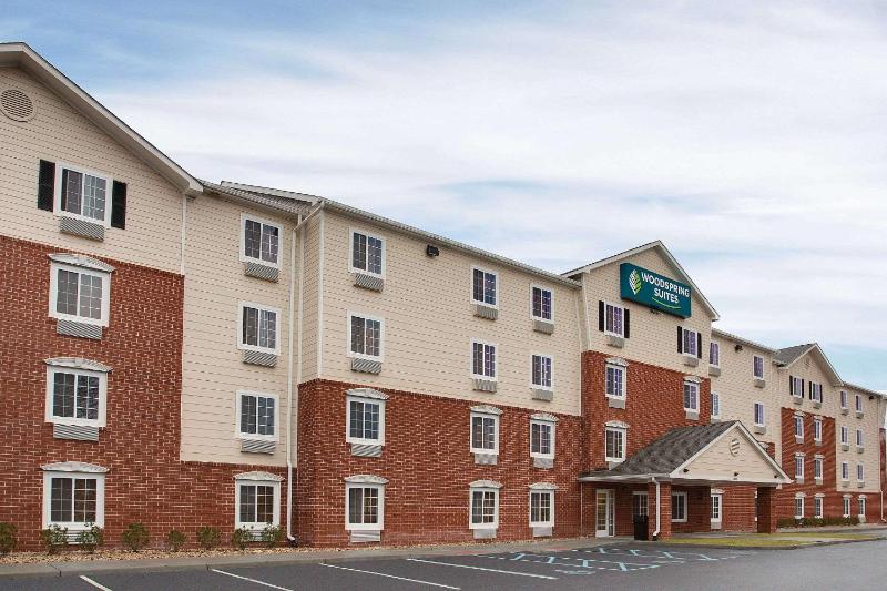 WoodSpring Suites Virginia Beach - image 7