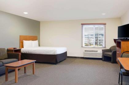 WoodSpring Suites Virginia Beach - image 13