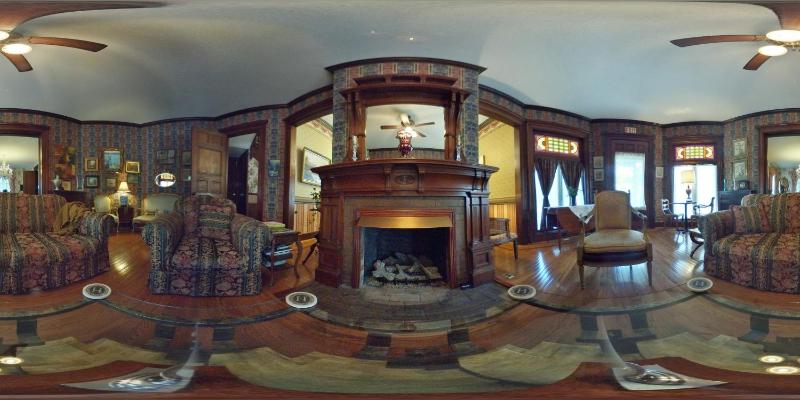 Herrold on Hill Bed and Breakfast - image 3