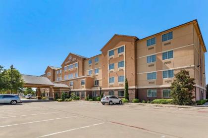 Comfort Suites Waco North - Near University Area - image 9