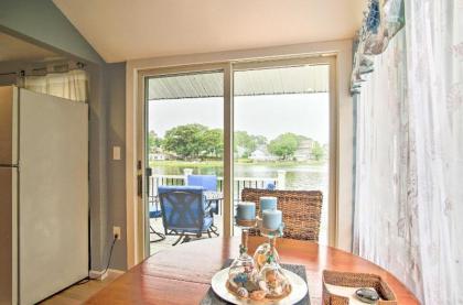 Sun-Soaked Wareham Cottage with River Access! - image 11