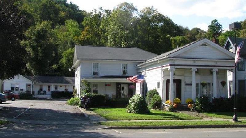 The Colonial Inn & Motel - main image