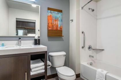 MainStay Suites Waukee-West Des Moines - image 15