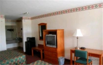 Express Inn & Suites Westwego - image 10