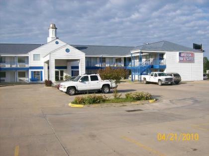 American Inn and Suites White Hall