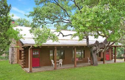 Wimberley Log Cabins Resort and Suites - Unit 1 - image 14