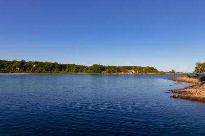 The Castle Rock and Sea Belle - image 12