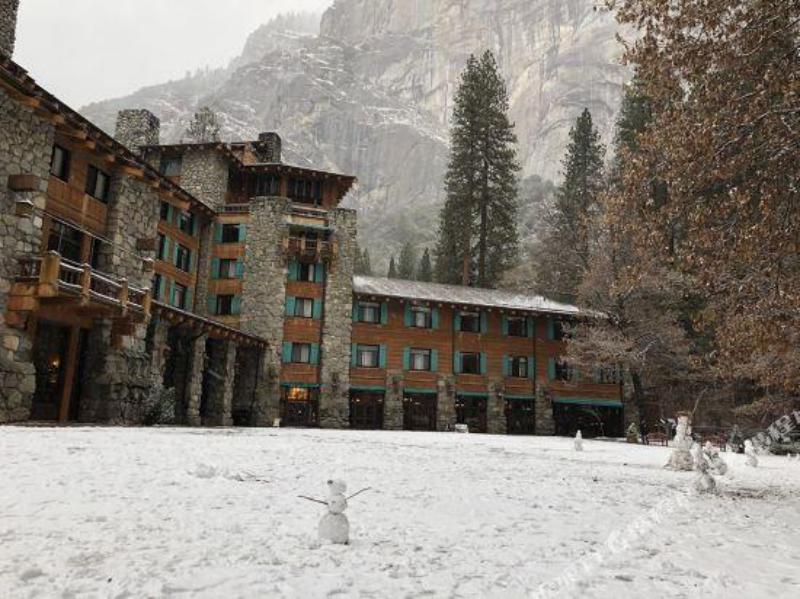 The Ahwahnee - image 2